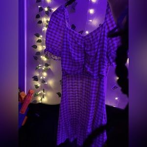 It’s a size medium, great dress just not for me!!